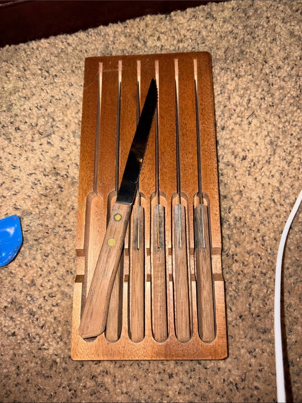 Wooden knives set